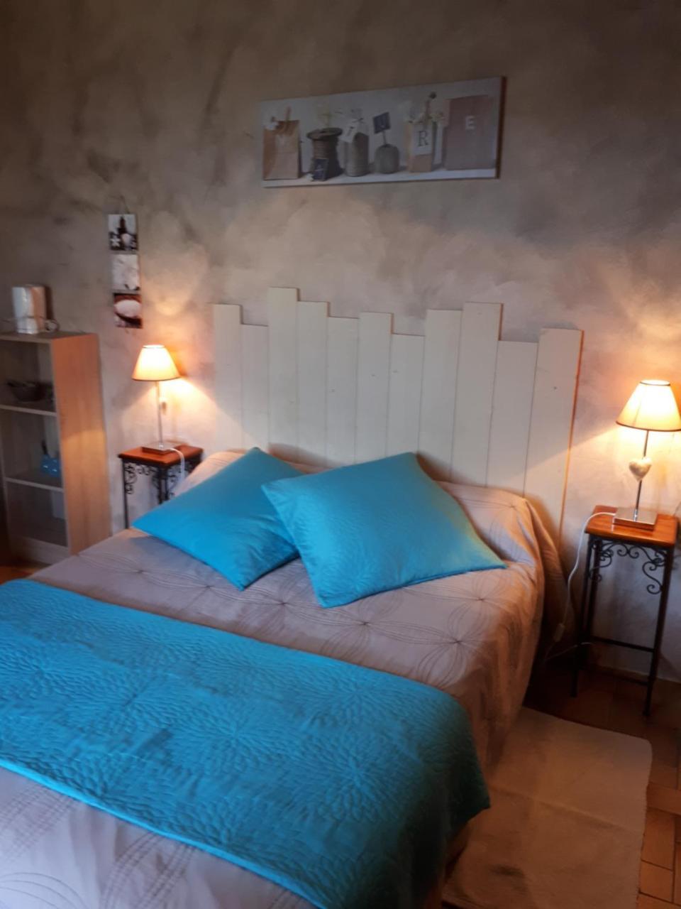 La Flambee Hotel Blond Ngoại thất bức ảnh